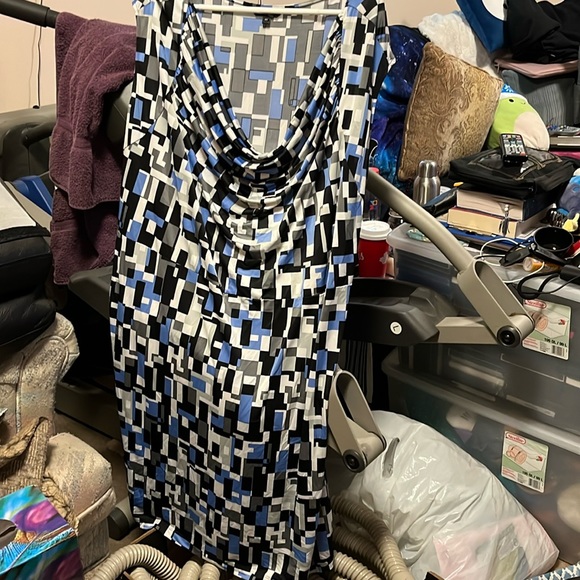A Walmart George dress that no longer fits - Picture 1 of 1